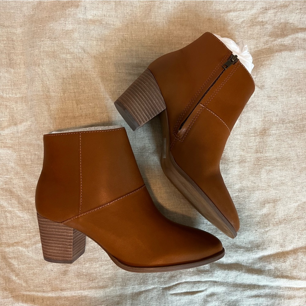 Madewell Becca Boot in English Saddle